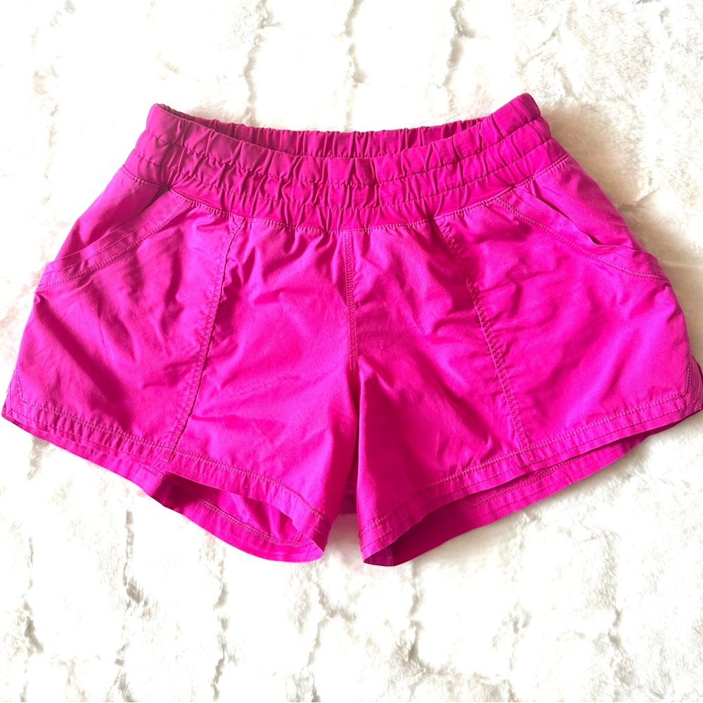 🍋 lululemon shake break short 🍋 rare solid pink color